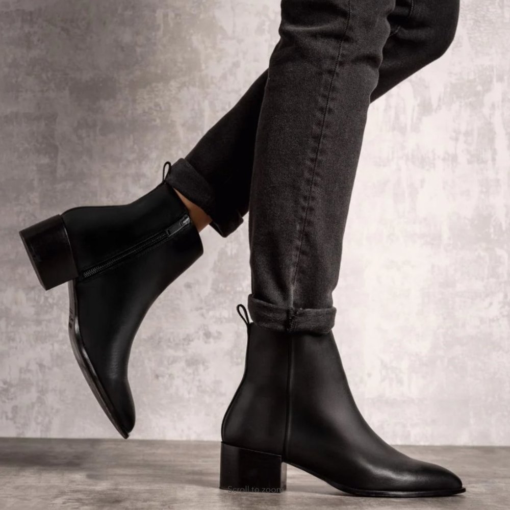 Thursday Boot Company Women's Everyday Tempo size 8